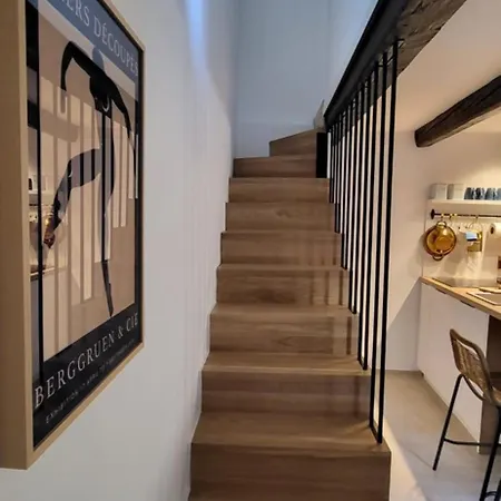 Prázdninový dům Old Town Stone House Oasis