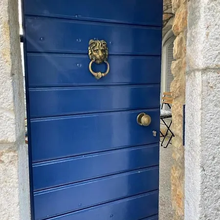 Old Town Stone House Oasis Holiday home Selce