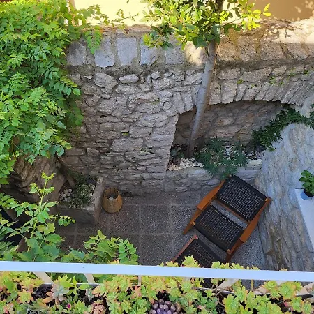 Old Town Stone House Oasis Prázdninový dům Selce
