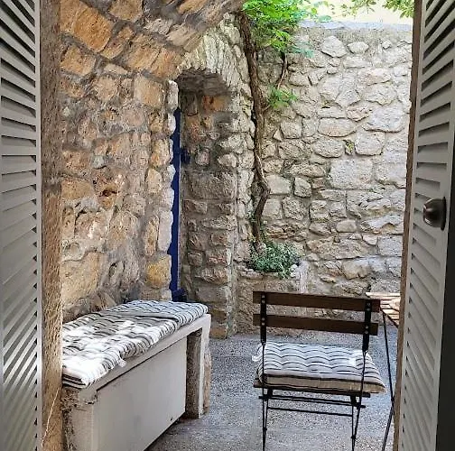 Old Town Stone House Oasis Dom wakacyjny Selce